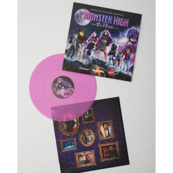 NEW MONSTER HIGH VINYL - Picture 2 of 5